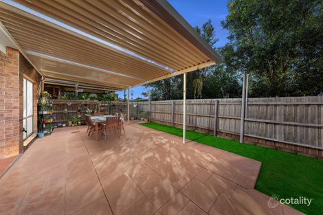 Property photo of 28 Amberlea Circuit Taylors Hill VIC 3037