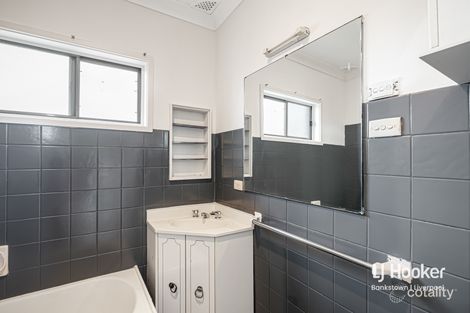 Property photo of 20 Bird Avenue Lurnea NSW 2170