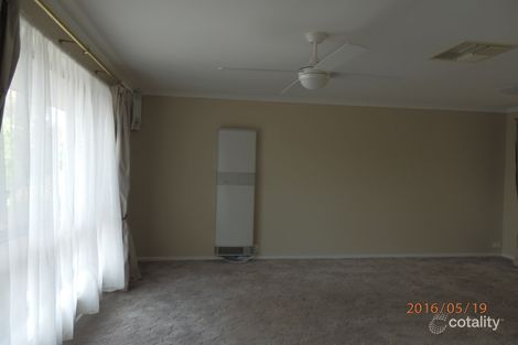Property photo of 8 Mold Court Evanston Park SA 5116
