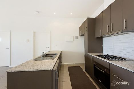 Property photo of 8/32 East Esplanade St Albans VIC 3021