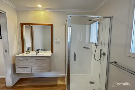 Property photo of 52 Treloggen Drive Binalong Bay TAS 7216