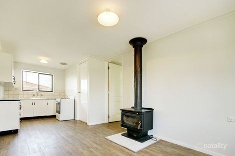 Property photo of 6 Ballantyne Crescent Deniliquin NSW 2710