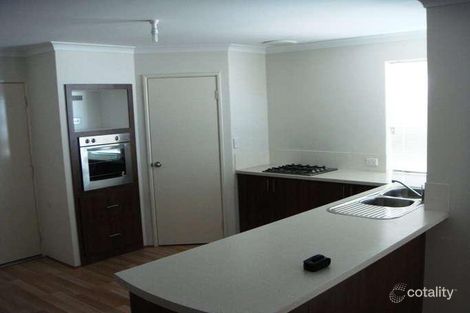 Property photo of 6 Gables Green Meadow Springs WA 6210