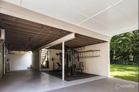 Property photo of 32 Yardley Avenue Ashgrove QLD 4060
