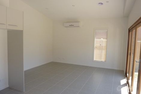 Property photo of 23/2-22 Breanne Place Keysborough VIC 3173