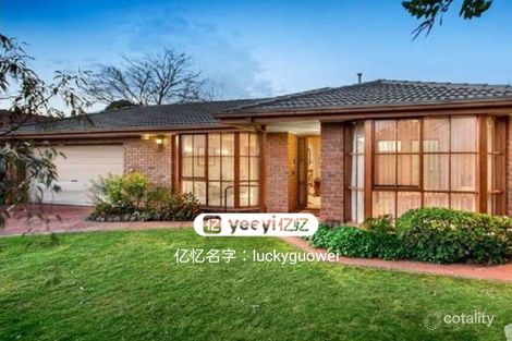 Property photo of 4 Escott Grove Berwick VIC 3806