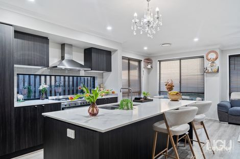 Property photo of 30 Ponting Circuit Pallara QLD 4110