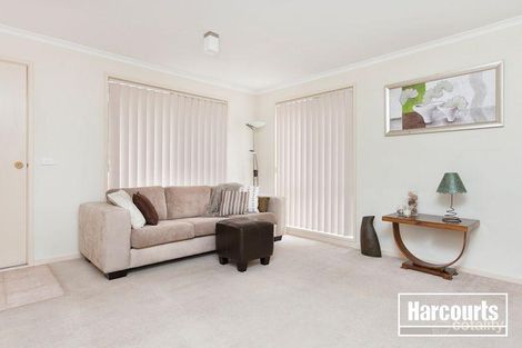 Property photo of 2/3 Wang Court Cranbourne VIC 3977