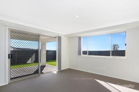 Property photo of 21 Arbour Avenue Fletcher NSW 2287