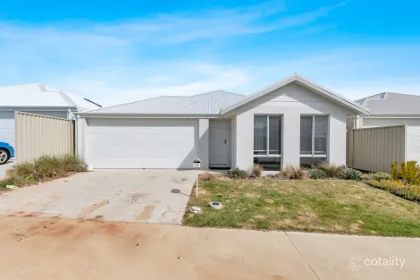 33 Golden Bay Dr, Golden Bay, WA 6174
