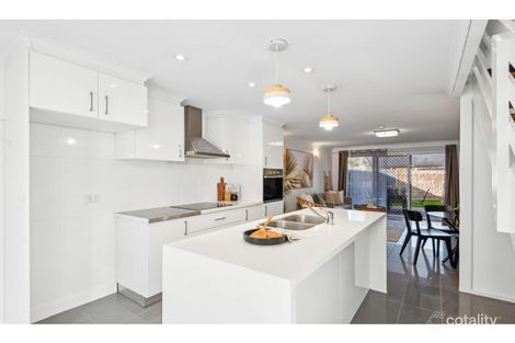 110 Sportsmans Dr, West Lakes, SA 5021