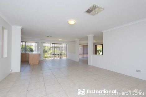 4 Colgrave Mews, South Lake, WA 6164