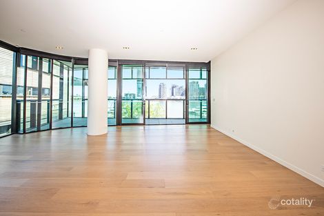 Property photo of 21/9 Waterside Place Docklands VIC 3008
