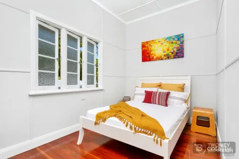 Property photo of 361 Severin Street Parramatta Park QLD 4870