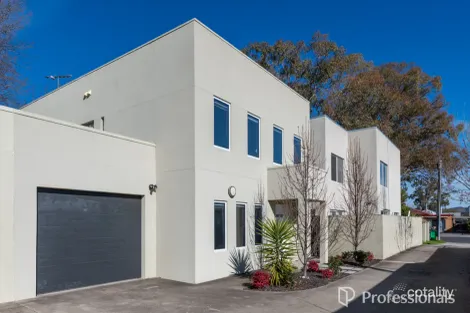 Property photo of 2/76 Charles Street Wodonga VIC 3690