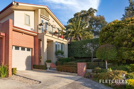 8 Olive Gr, Heidelberg, VIC 3084