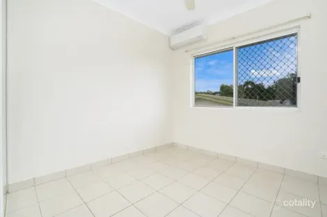 Property photo of 2/10 Lowe Court Driver NT 0830