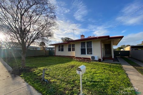 Property photo of 1 Rattray Avenue Wangaratta VIC 3677