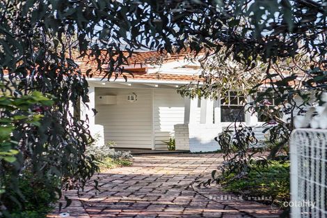 Property photo of 1 Plimsoll Grove Fairfield VIC 3078