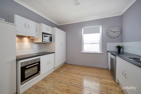 Property photo of 2 High Street West Tamworth NSW 2340