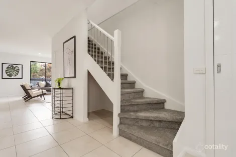 Property photo of 5 Perth Street Craigieburn VIC 3064