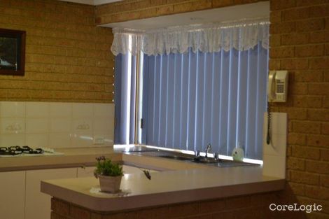 Property photo of 33 Feilman Drive Leda WA 6170