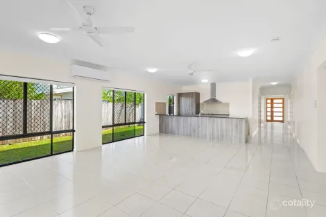 Property photo of 10 Chandos Brace Smithfield QLD 4878