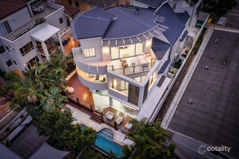 2/44 Tamborine St, Mermaid Beach, QLD 4218