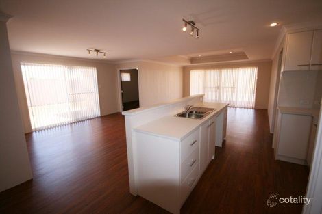 15 Yolanda Edge, Wandina, WA 6530