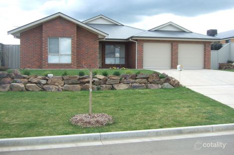 Property photo of 22 Franklin Drive Estella NSW 2650