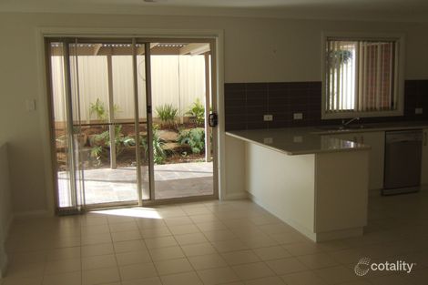 Property photo of 22 Franklin Drive Estella NSW 2650