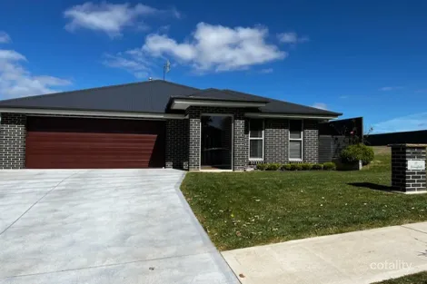 Property photo of 17 Springfield Street Oberon NSW 2787