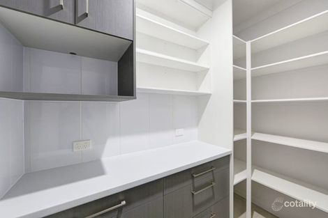 Property photo of 25 Palermo Avenue Ashfield QLD 4670