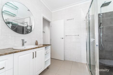Property photo of 8 Huxtable Avenue Altona North VIC 3025