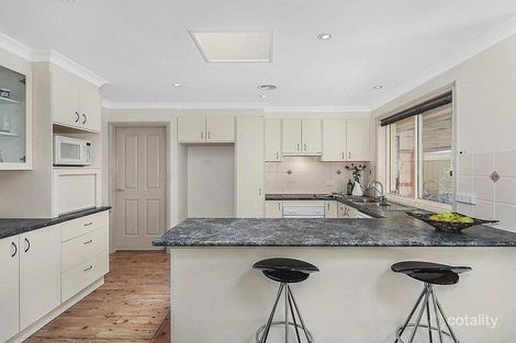 Property photo of 1 Stonehaven Circuit Queanbeyan East NSW 2620