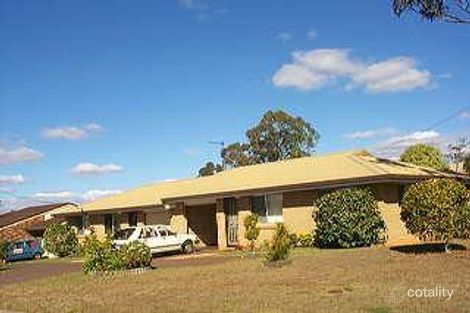 2/2 Lupin Ct, Centenary Heights, QLD 4350