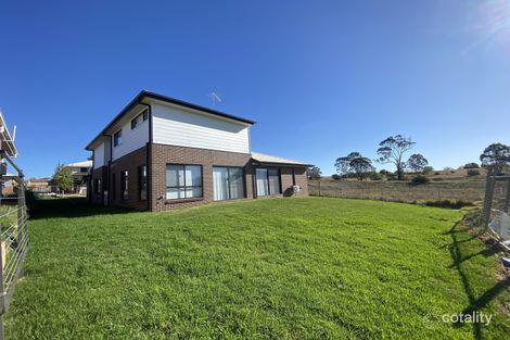 Property photo of 3 Eurythmic Street Menangle Park NSW 2563