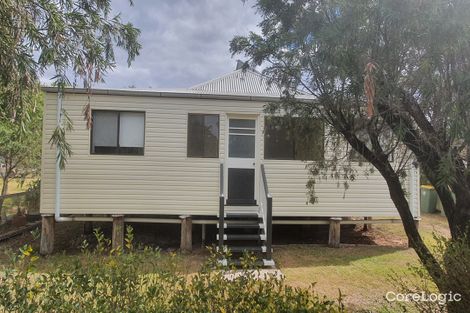 Property photo of 9 Gleeson Street Crows Nest QLD 4355