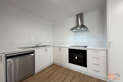 26/22 Old Pinjarra Rd, Greenfields, WA 6210