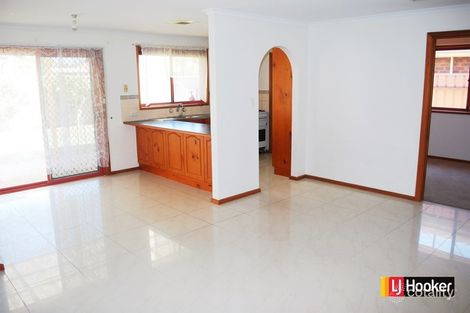 Property photo of 37 Mitchinson Grove Pooraka SA 5095