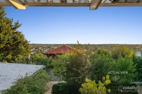 Property photo of 16 Nirvana Crescent Bulleen VIC 3105