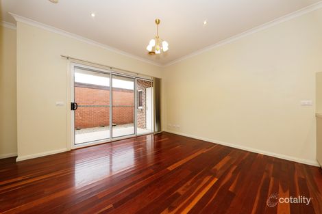 Property photo of 1/1A Barry Road Burwood East VIC 3151