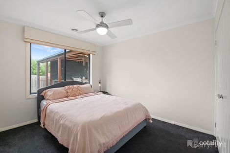 Property photo of 4 Kristina Court Pakenham VIC 3810