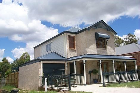 18 Mawson Pl, Forest Lake, QLD 4078