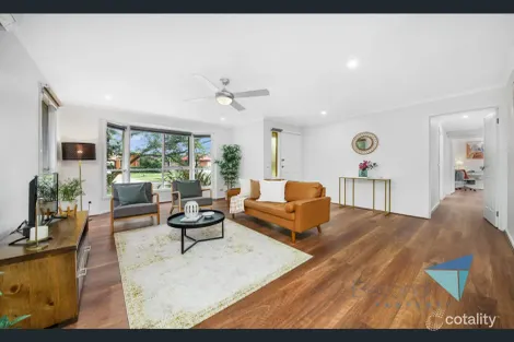 Property photo of 10 Illawong Grove Werribee VIC 3030