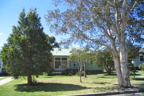 18 Massey St, Berkeley, NSW 2506