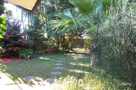 Property photo of 7 Pruiti Crescent Lesmurdie WA 6076