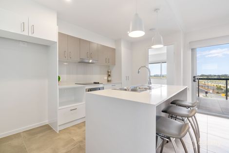 Property photo of 16/5 Affinity Place Birtinya QLD 4575