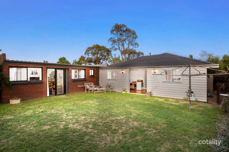 Property photo of 12 Jika Court Werribee VIC 3030