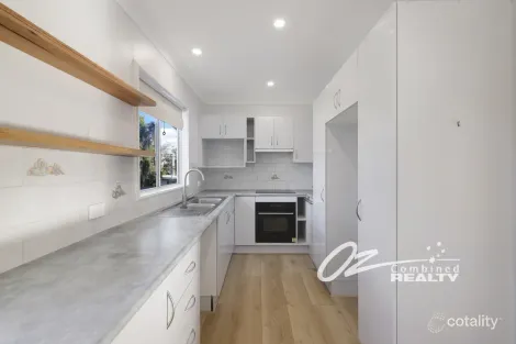 Property photo of 209 Macleans Point Road Sanctuary Point NSW 2540